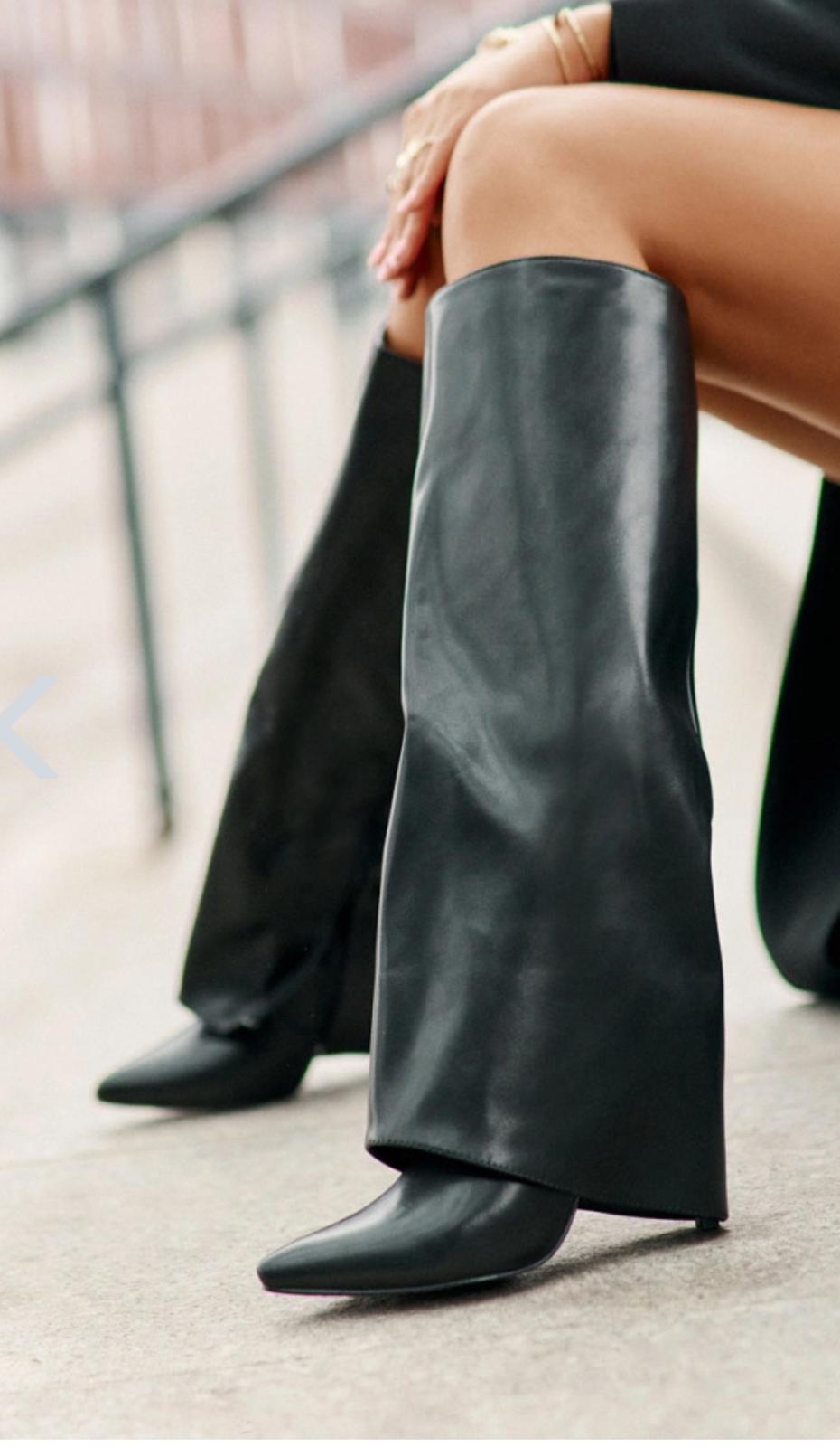 STIVALI RISVOLTO TACCO A SPILLO